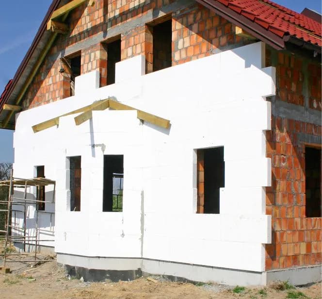 Jaki styropian wybrać na elewację starego domu dla najlepszej efektywności?