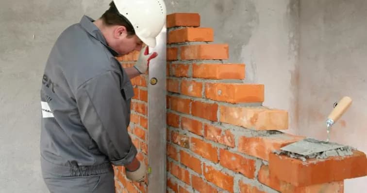 Z czego ścianka działowa do łazienki? Wybór materiałów, zalety i wady